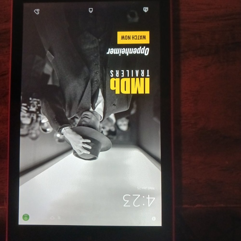 Kindle Amazon Tablet - Picture 2 of 2